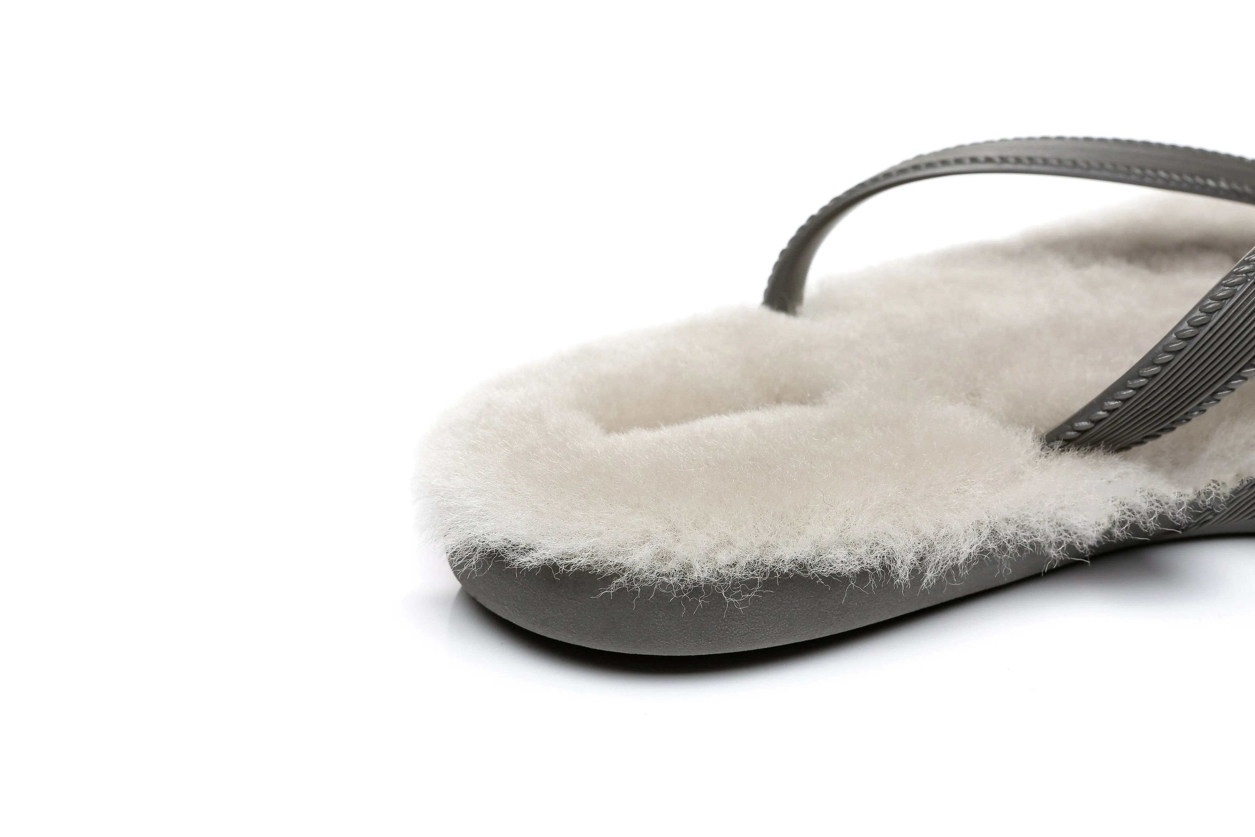 AUSTRALIAN SHEPHERD® UGG Fluffy Thong Sigma