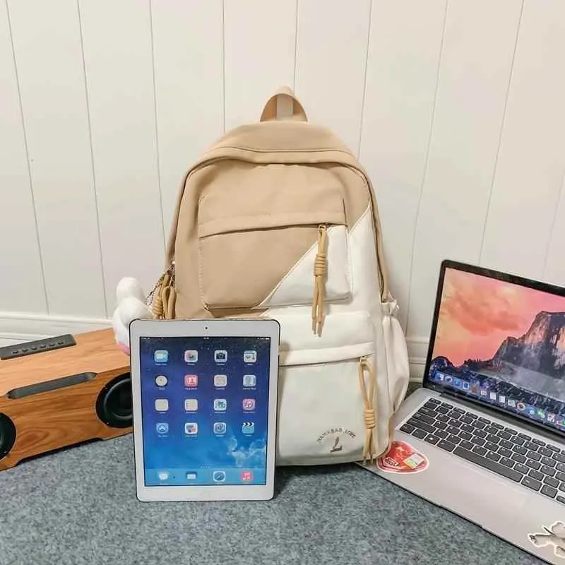 B3106 Cool Backpack - Patchwork Waterproof College Bag