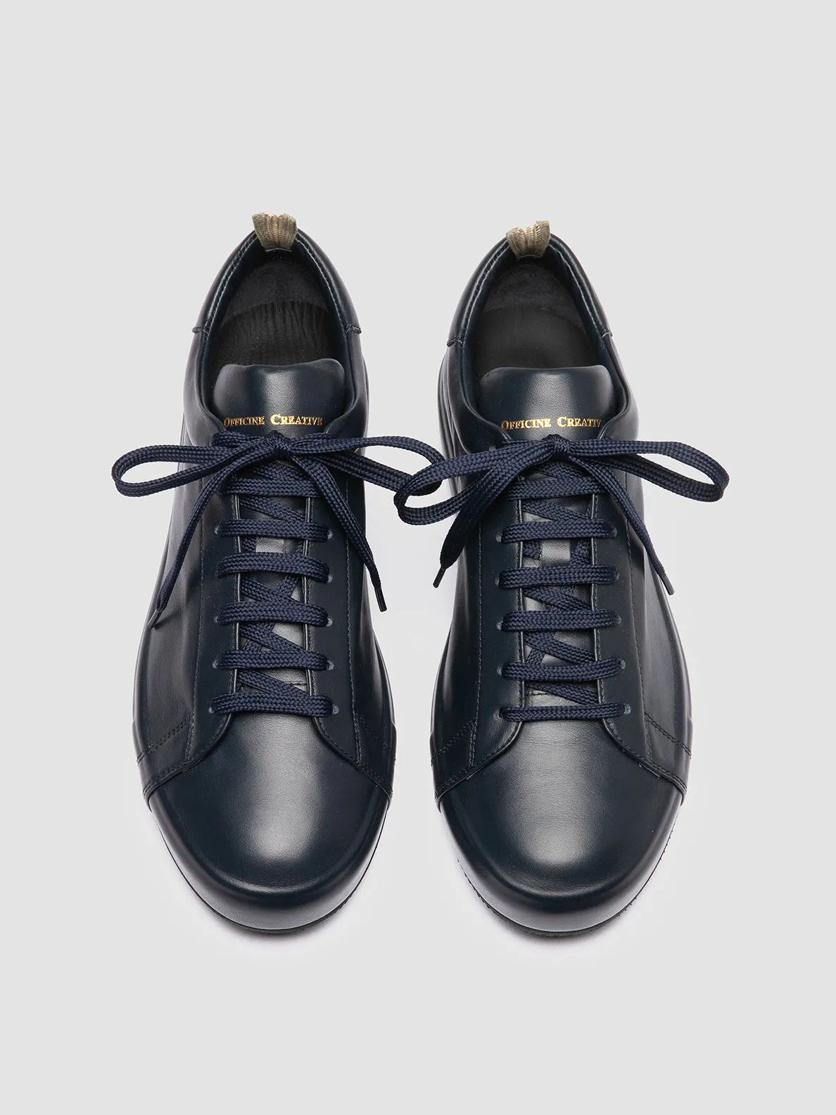 ESSENCE 001 - Navy Leather Low Top Sneakers