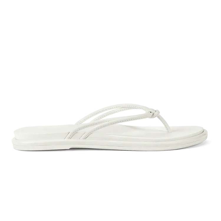 Olukai Women's 'Aka Flip Flop - White/White 20509-4R4R