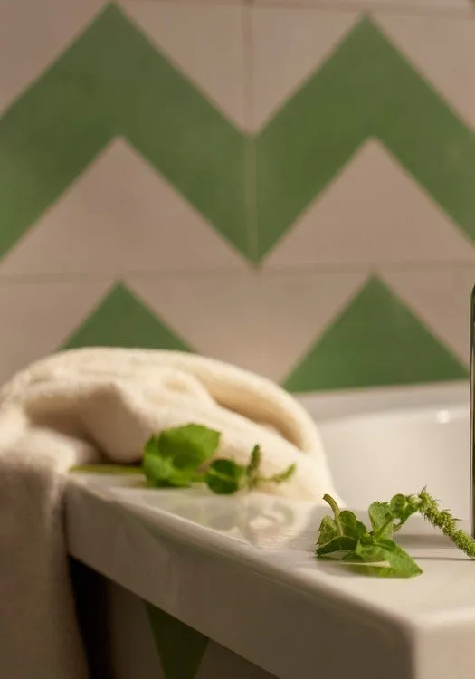 Peppermint Invigorating Foot & Leg Mist