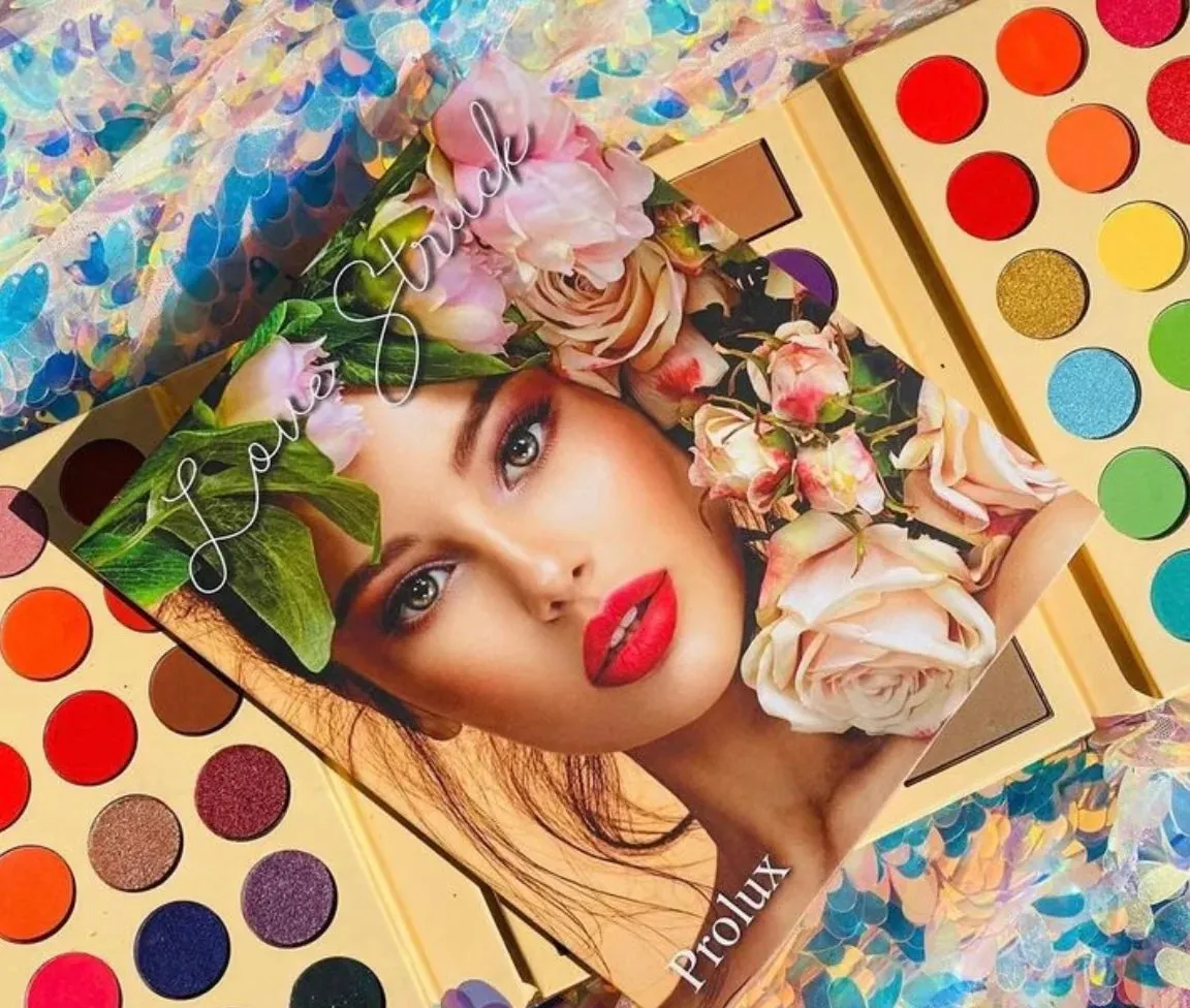 Prolux - Love Struck Eyeshadow Palette
