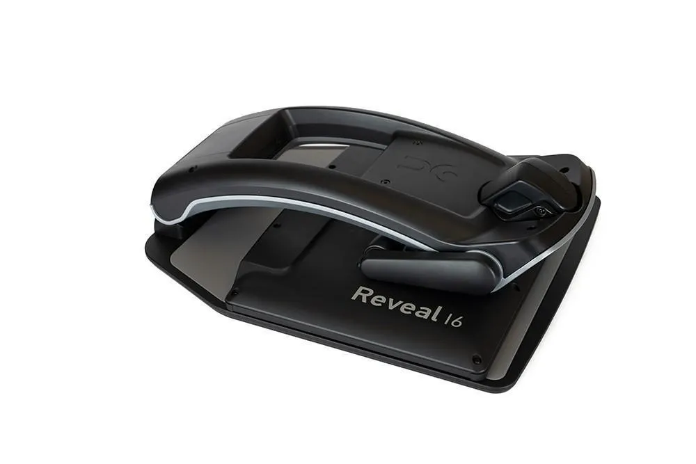Reveal 16 Full HD digital video magnifier