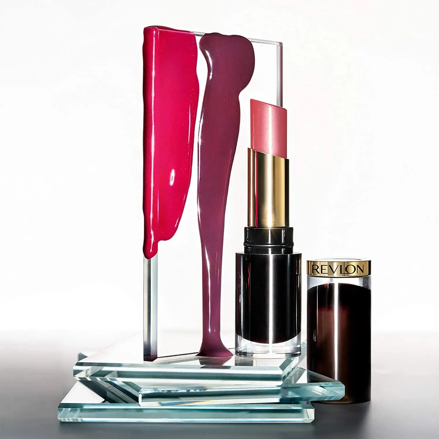 Revlon Super Lustrous Glass Shine Lipstick, Flawless Moisturizing Lip Color with Aloe, Hyaluronic Acid and Rose Quartz, Cherries in the Snow (004), 0.15 oz