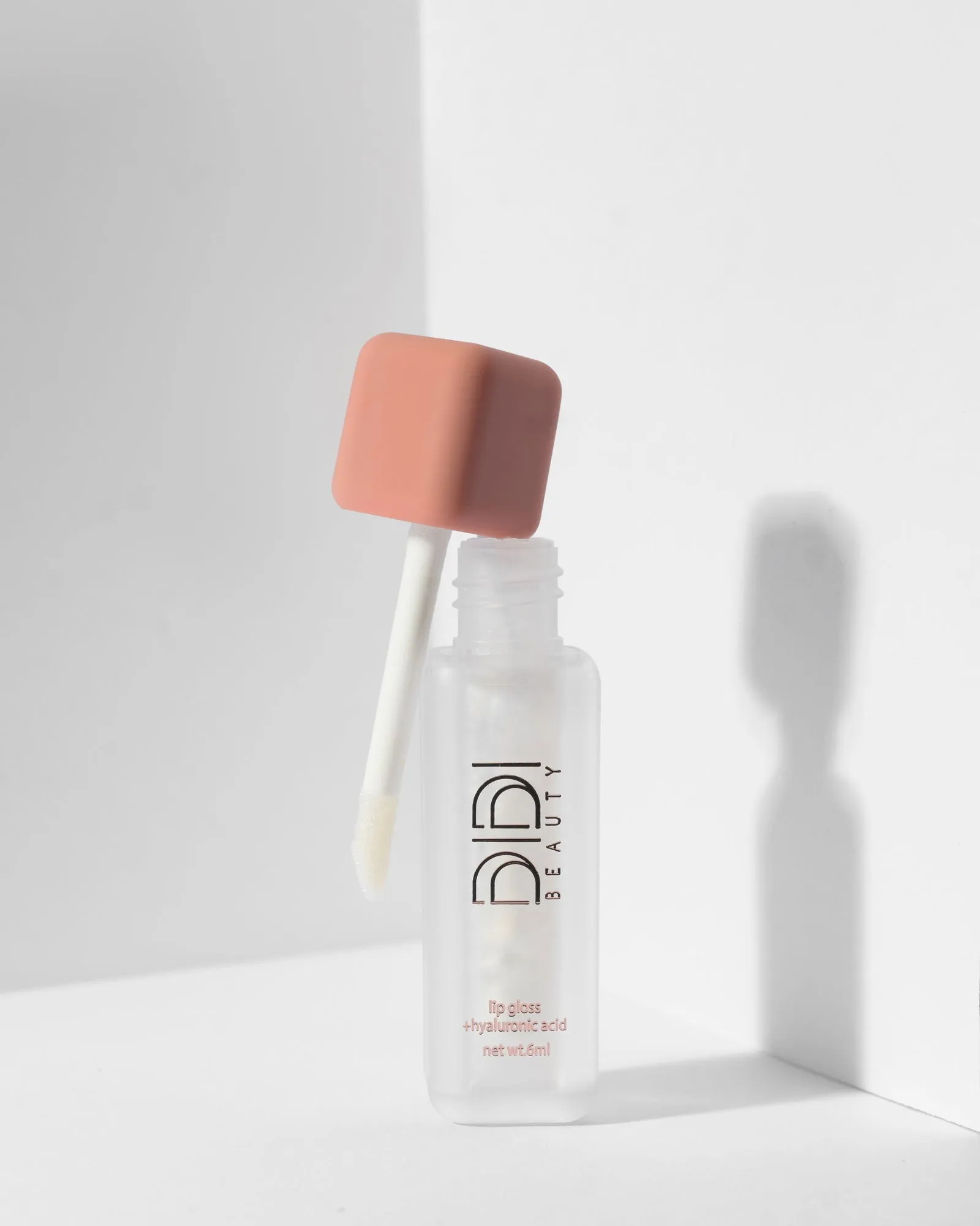 Shimmer Lip Gloss With Hyaluronic Acid