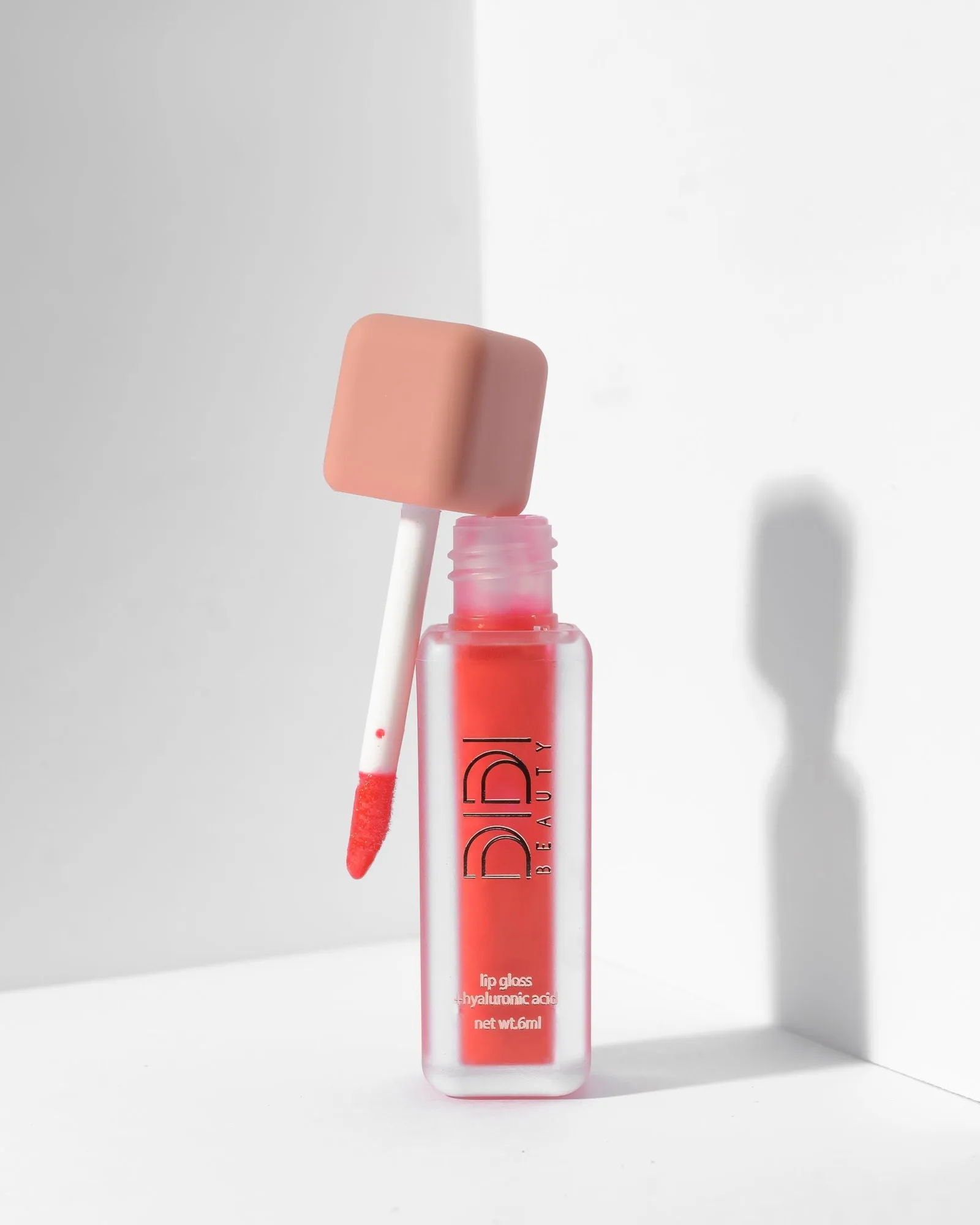 Shimmer Lip Gloss With Hyaluronic Acid
