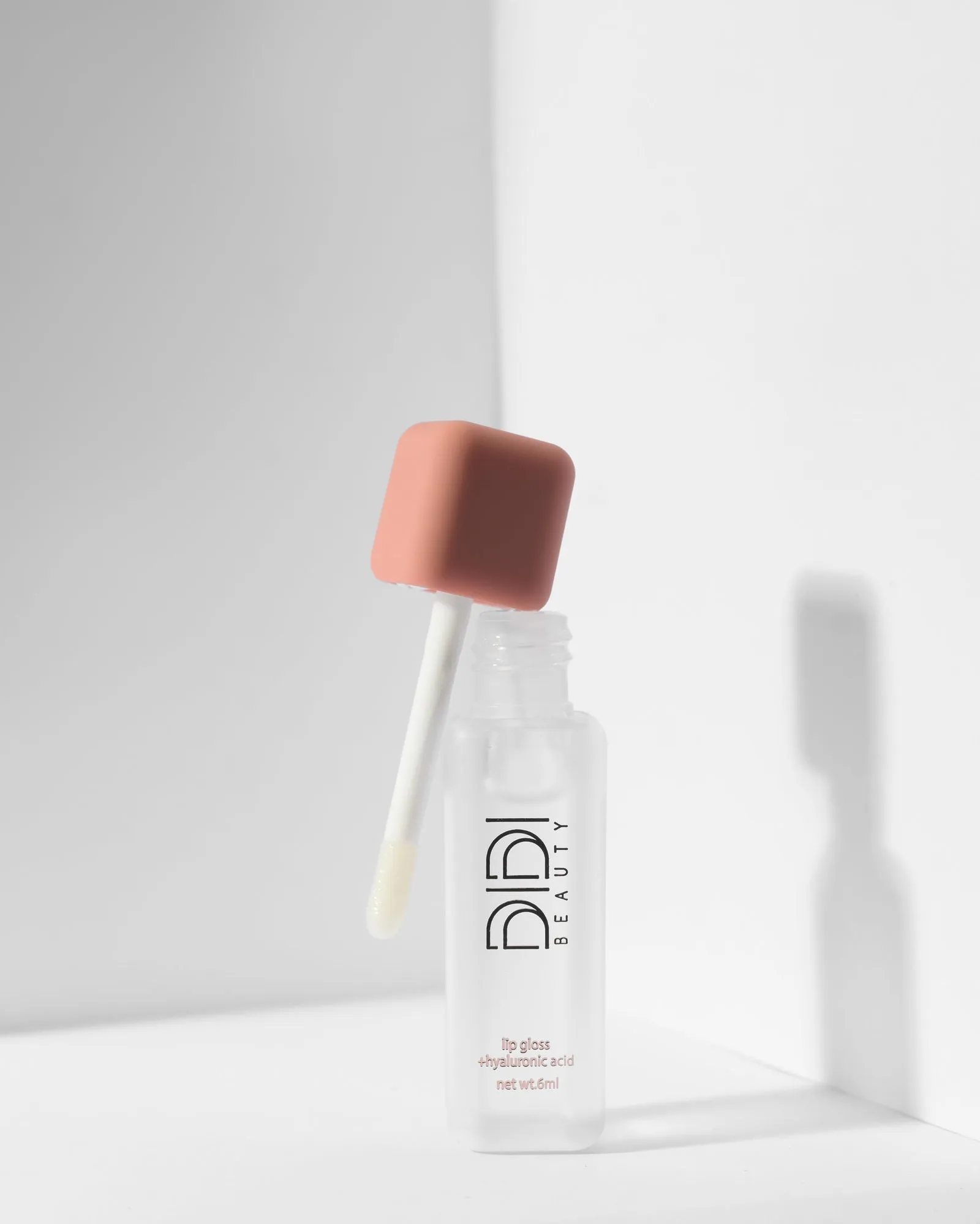 Shimmer Lip Gloss With Hyaluronic Acid