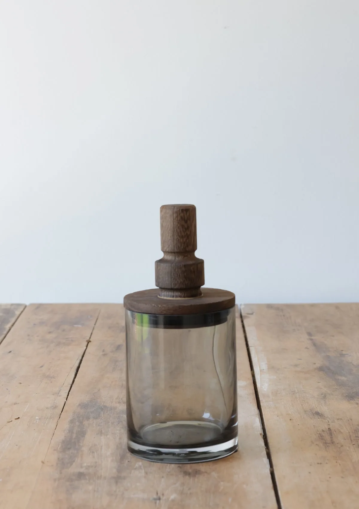 Smoke Storage Jar