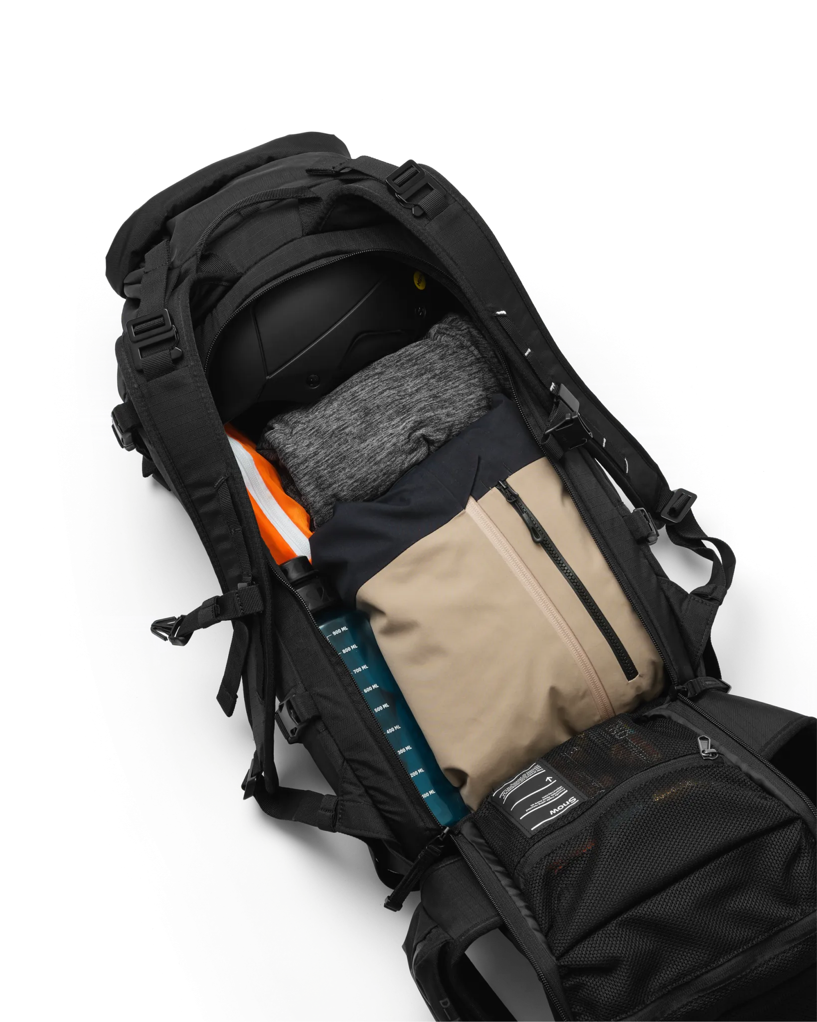 The Daytripper Ski Black Out