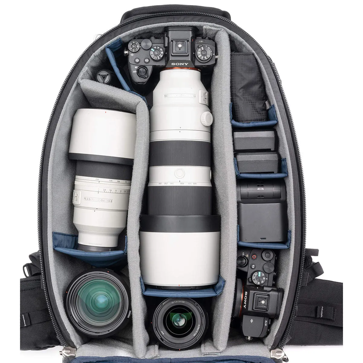 Think Tank - FirstLight® 35L  Black/Charcoal
