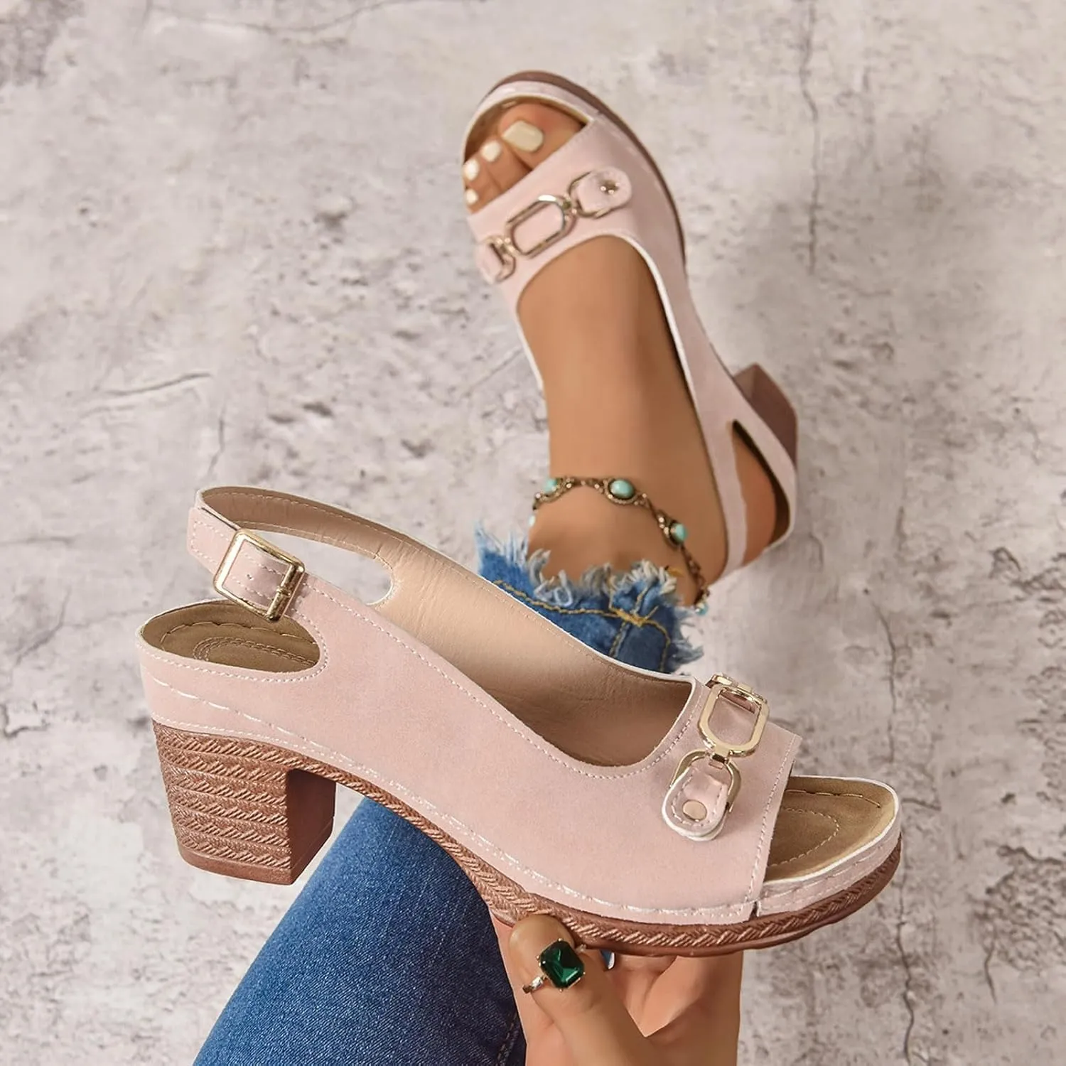 Wedge Sandals for Women 2025 Summer Casual Sandal Summer Open Toe Low Heel Shoes Orthopedic Sandals for Women Adjustable Strappy Beach Walking Shoes Chunky Heeled Sandal 2025
